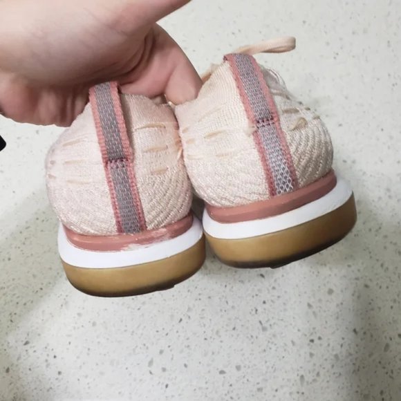 Nike Pink and Black Women's Sneakers - Picture 6 of 7